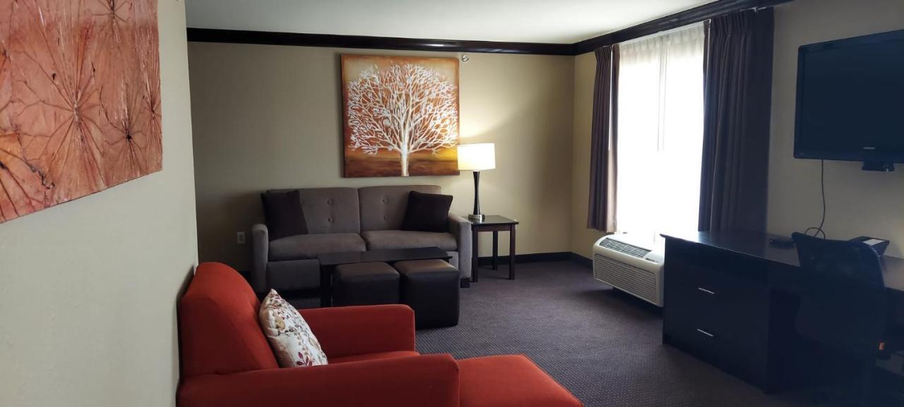 Parkwood Inn & Suites Manhattan Exterior foto